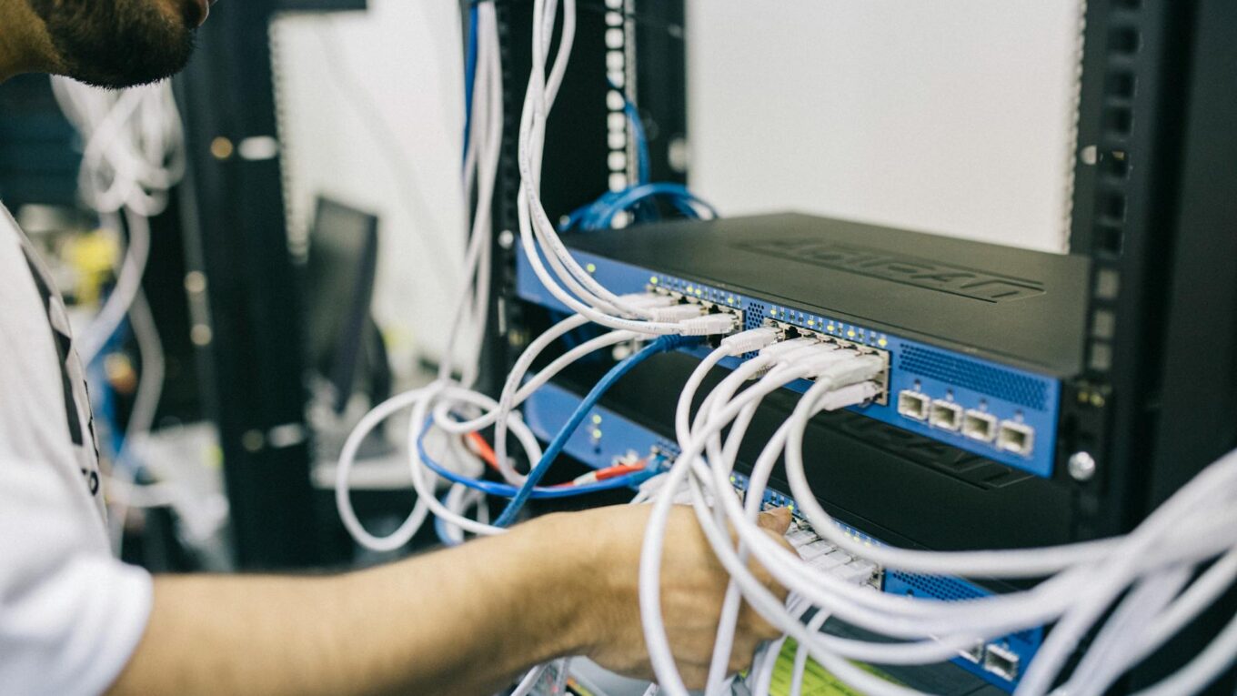 Linux Hosting ile E-Ticaret Sitesi Kurulumu